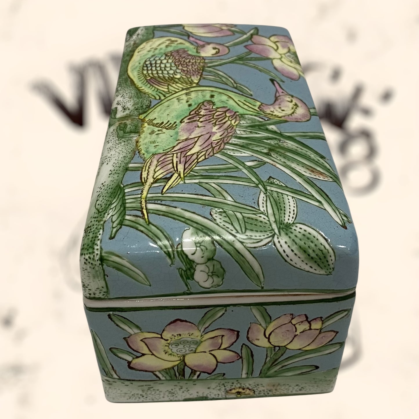 Caja de porcelana China antigua
