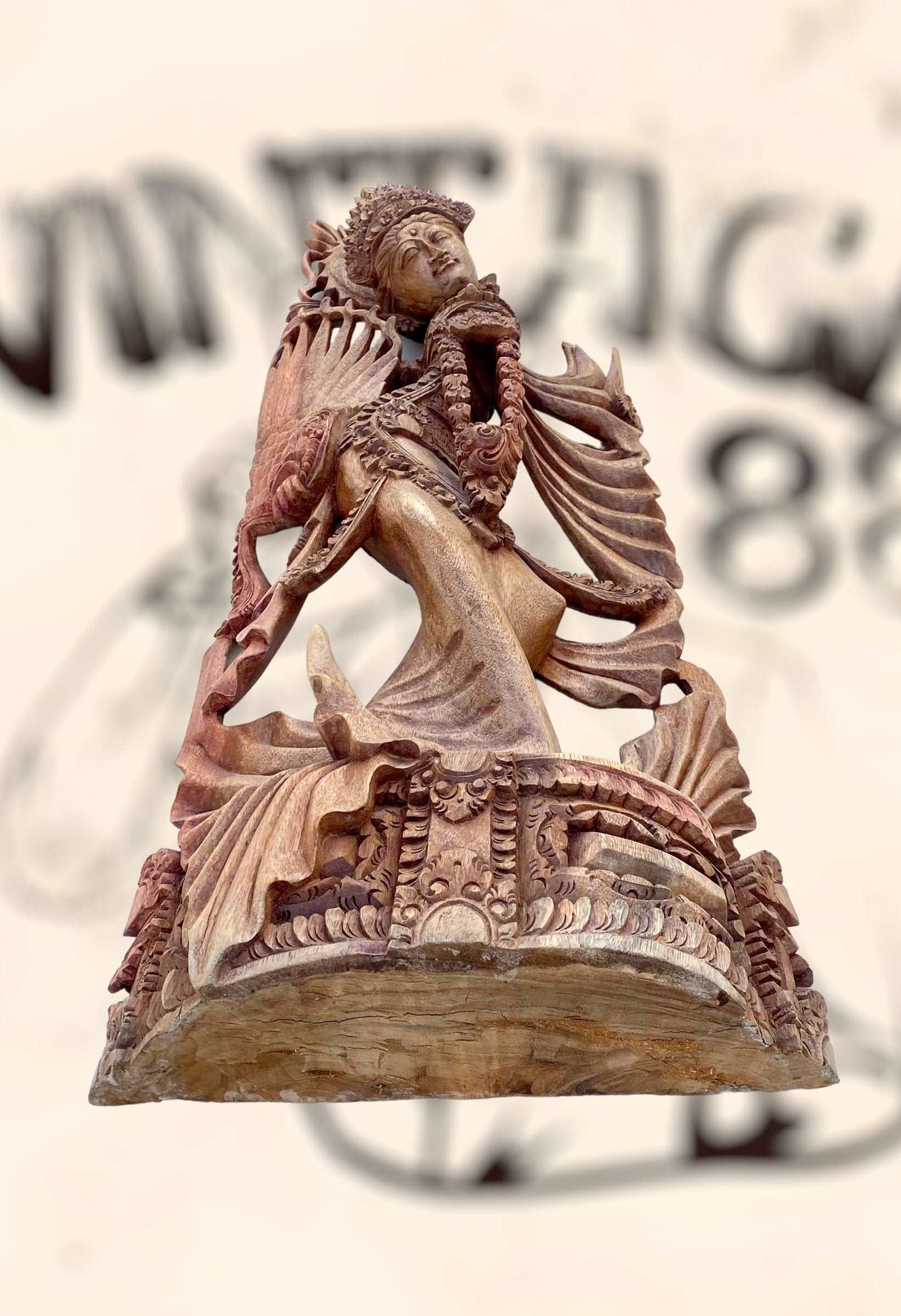 Gran escultura Diosa Bailarina Balinesa Djanger de madera antigua