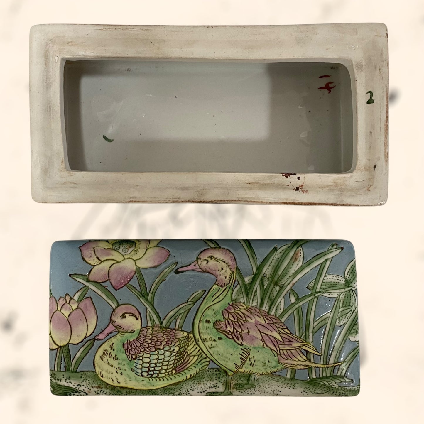 Caja de porcelana China antigua