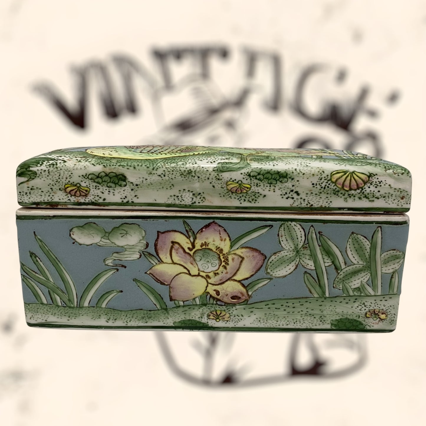 Caja de porcelana China antigua