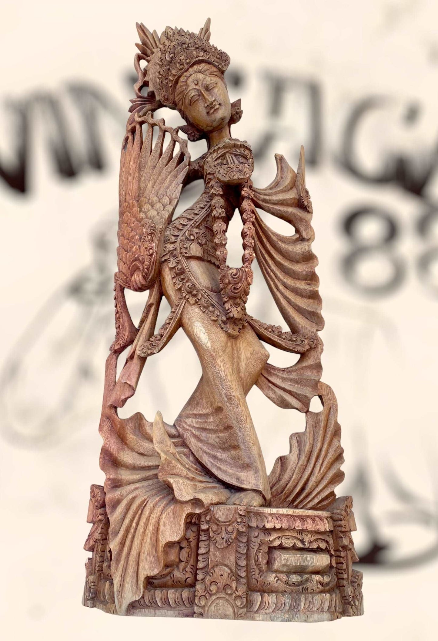 Gran escultura Diosa Bailarina Balinesa Djanger de madera antigua