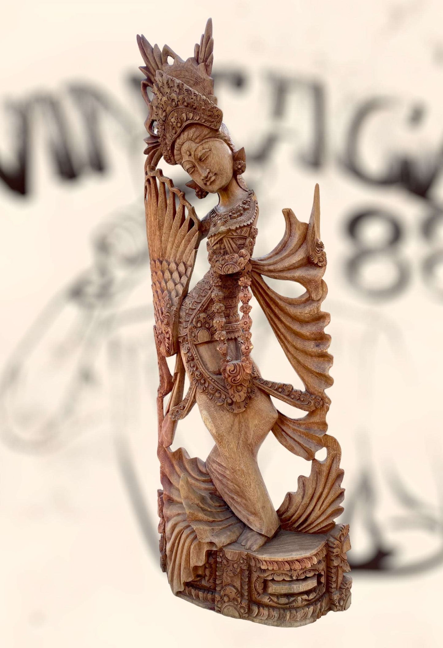Gran escultura Diosa Bailarina Balinesa Djanger de madera antigua