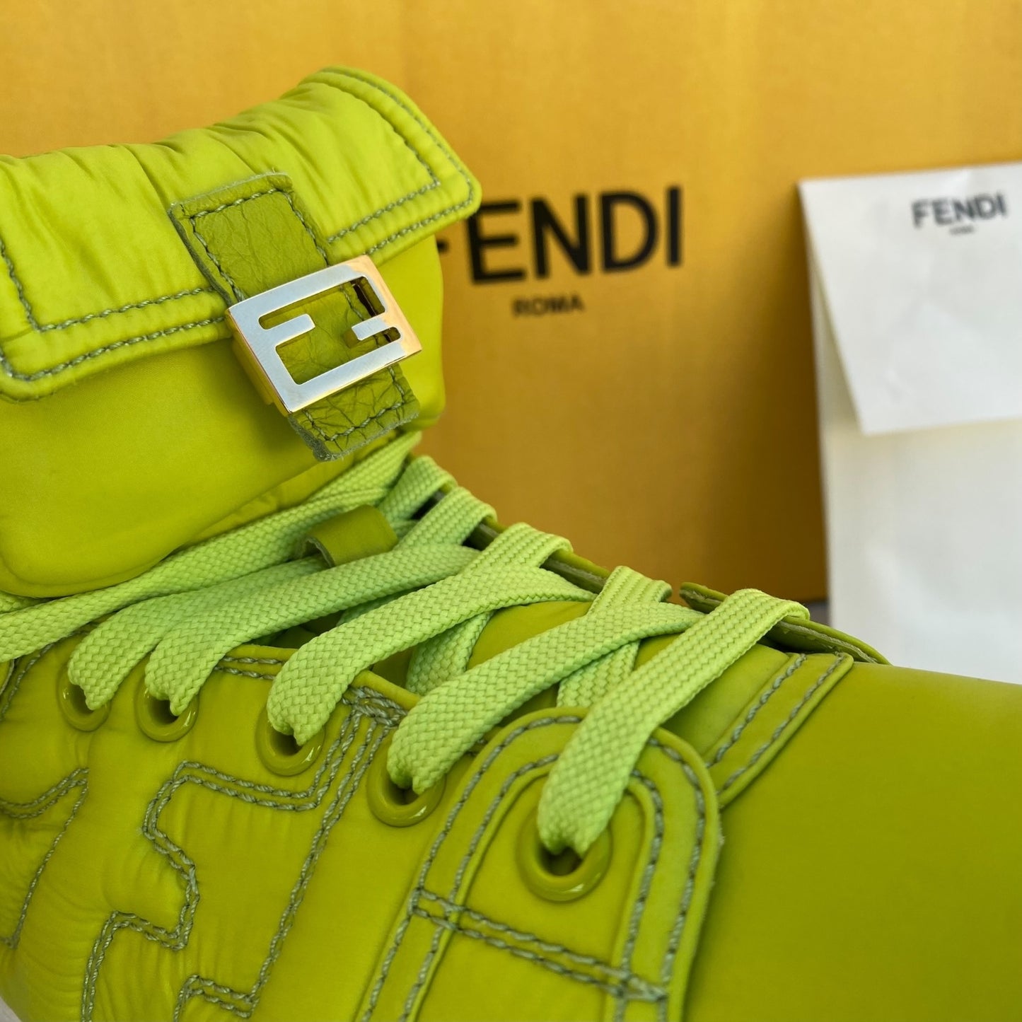 Zapatillas Fendi Nylon Math High “Nuevas”