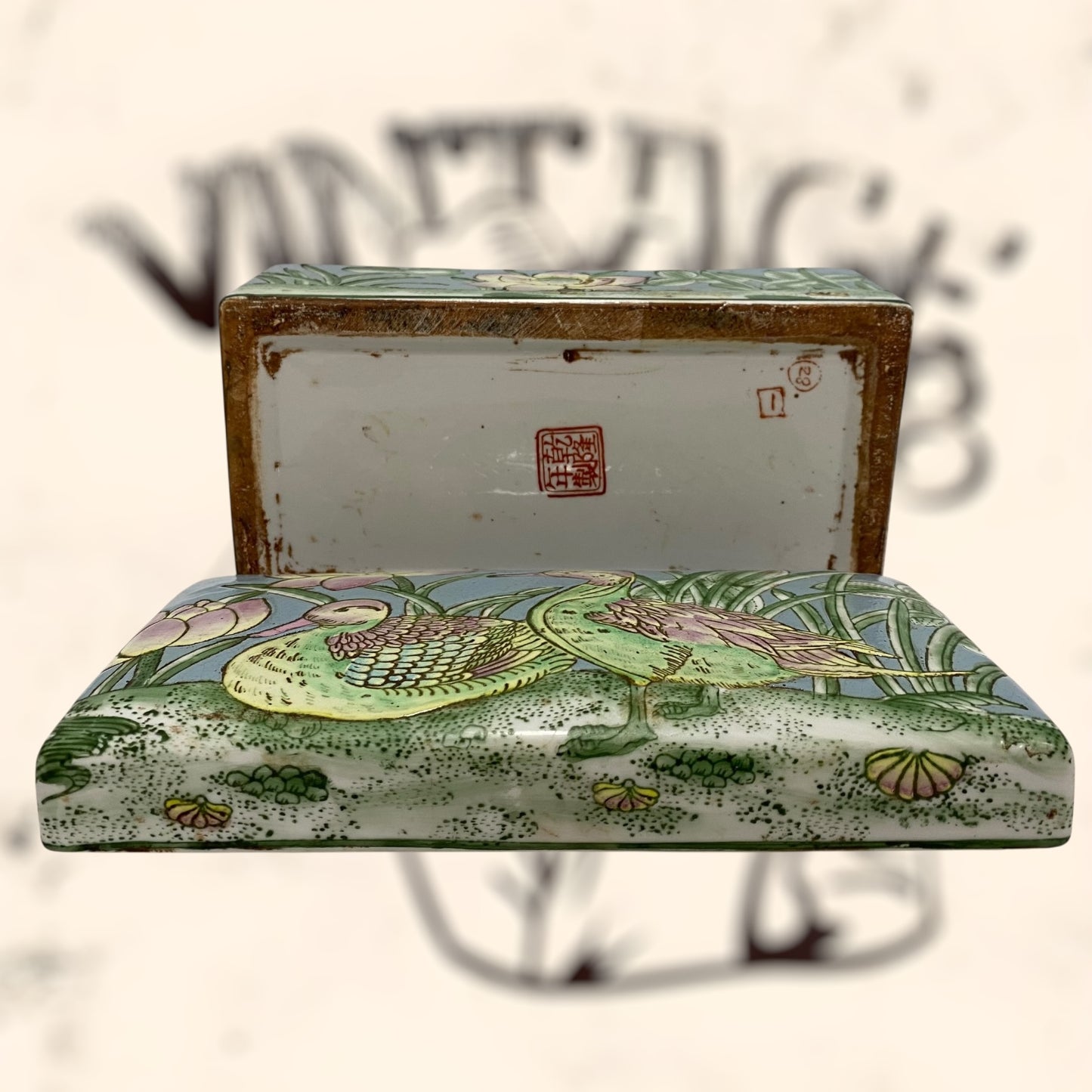 Caja de porcelana China antigua