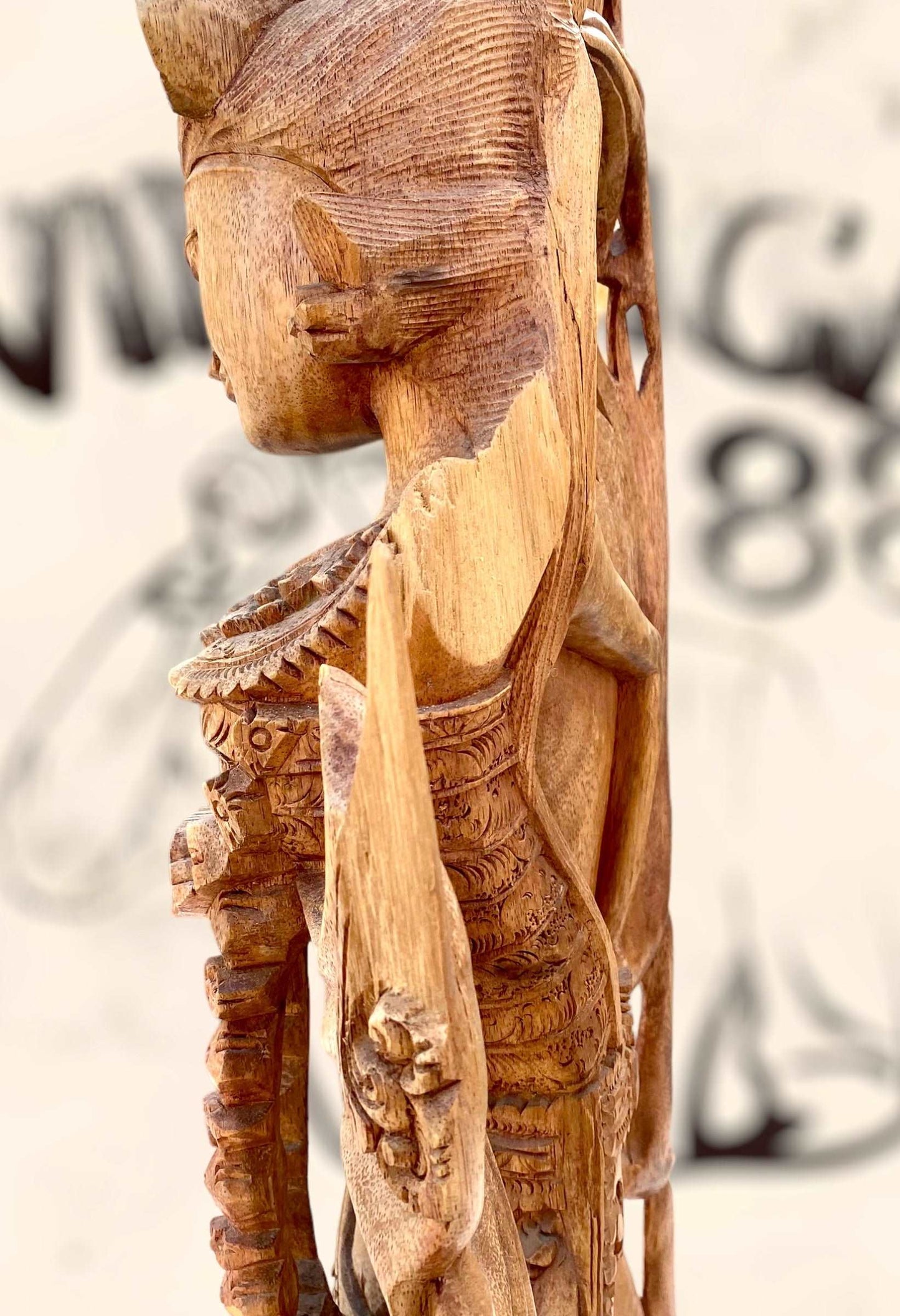 Gran escultura Diosa Bailarina Balinesa Djanger de madera antigua
