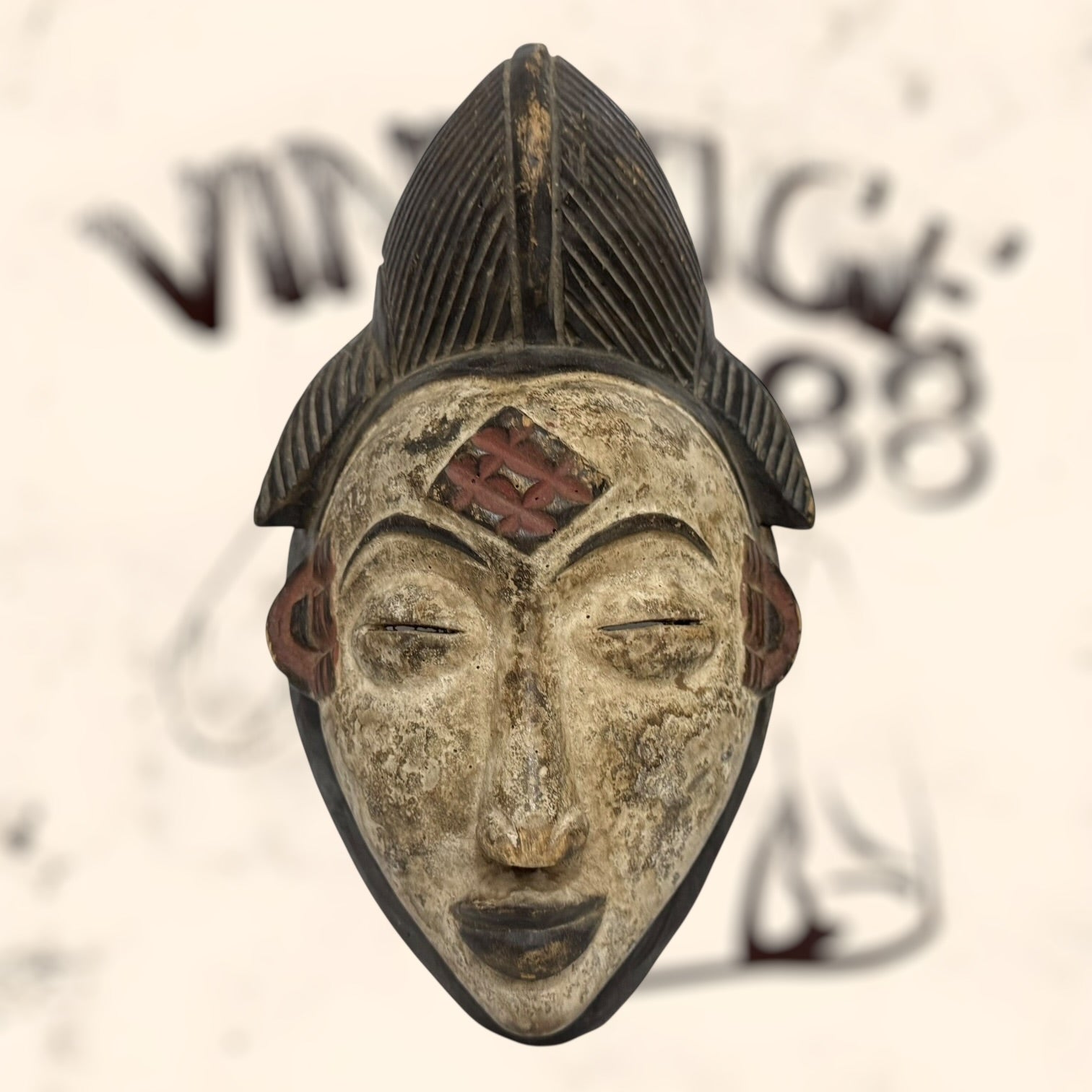 Máscara tribal Puru vintage