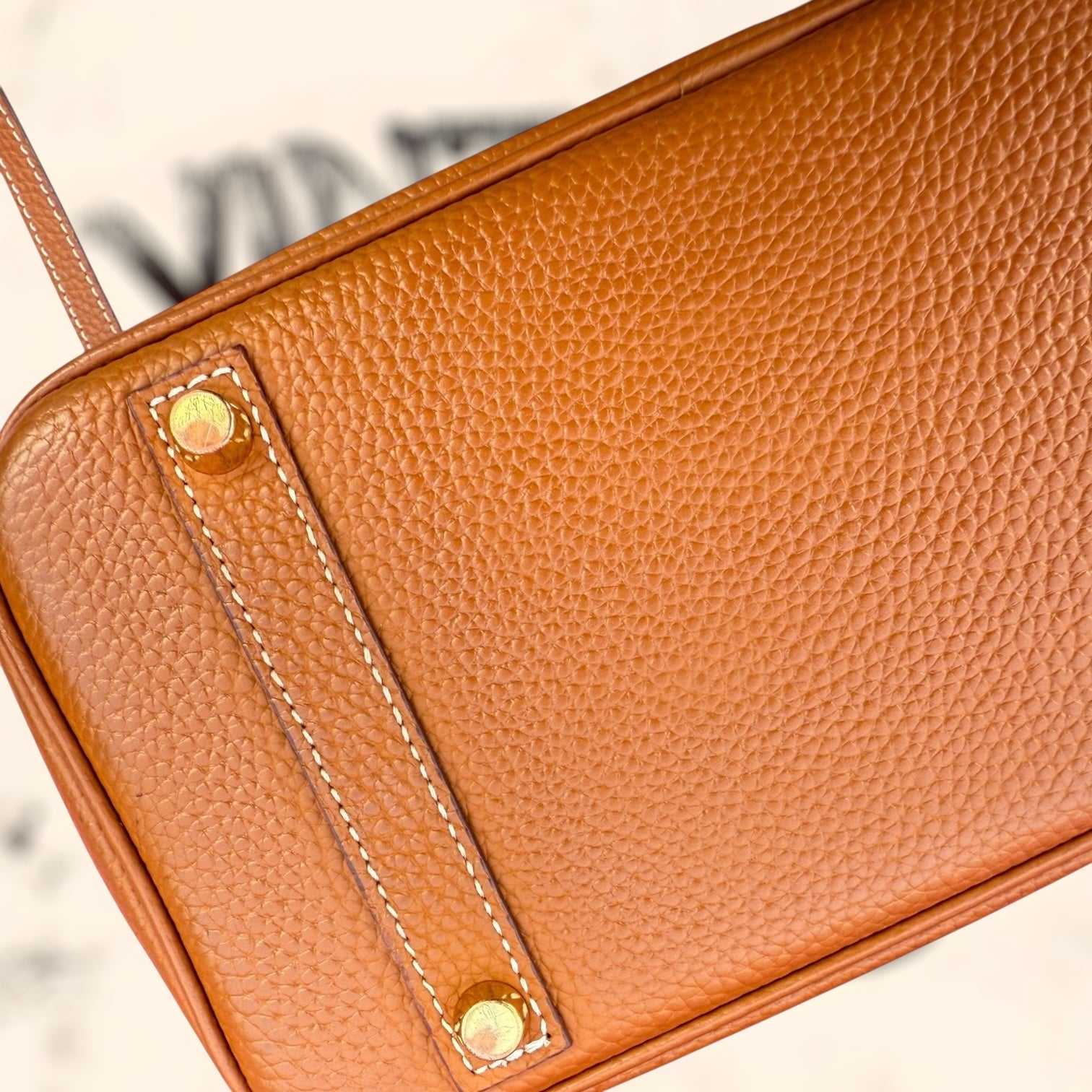 Bolso de piel marrón