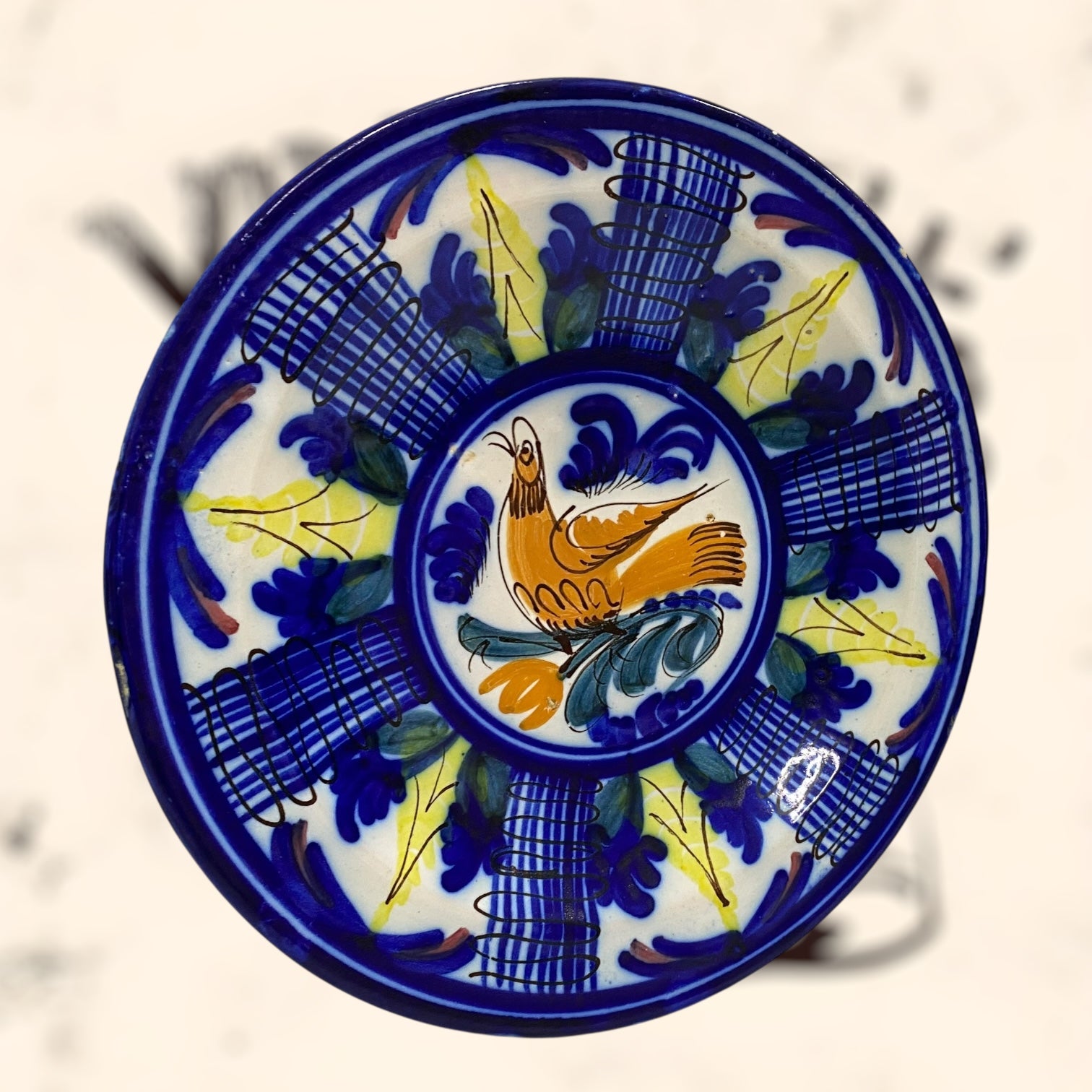 Plato de cerámica de Manises antiguo
