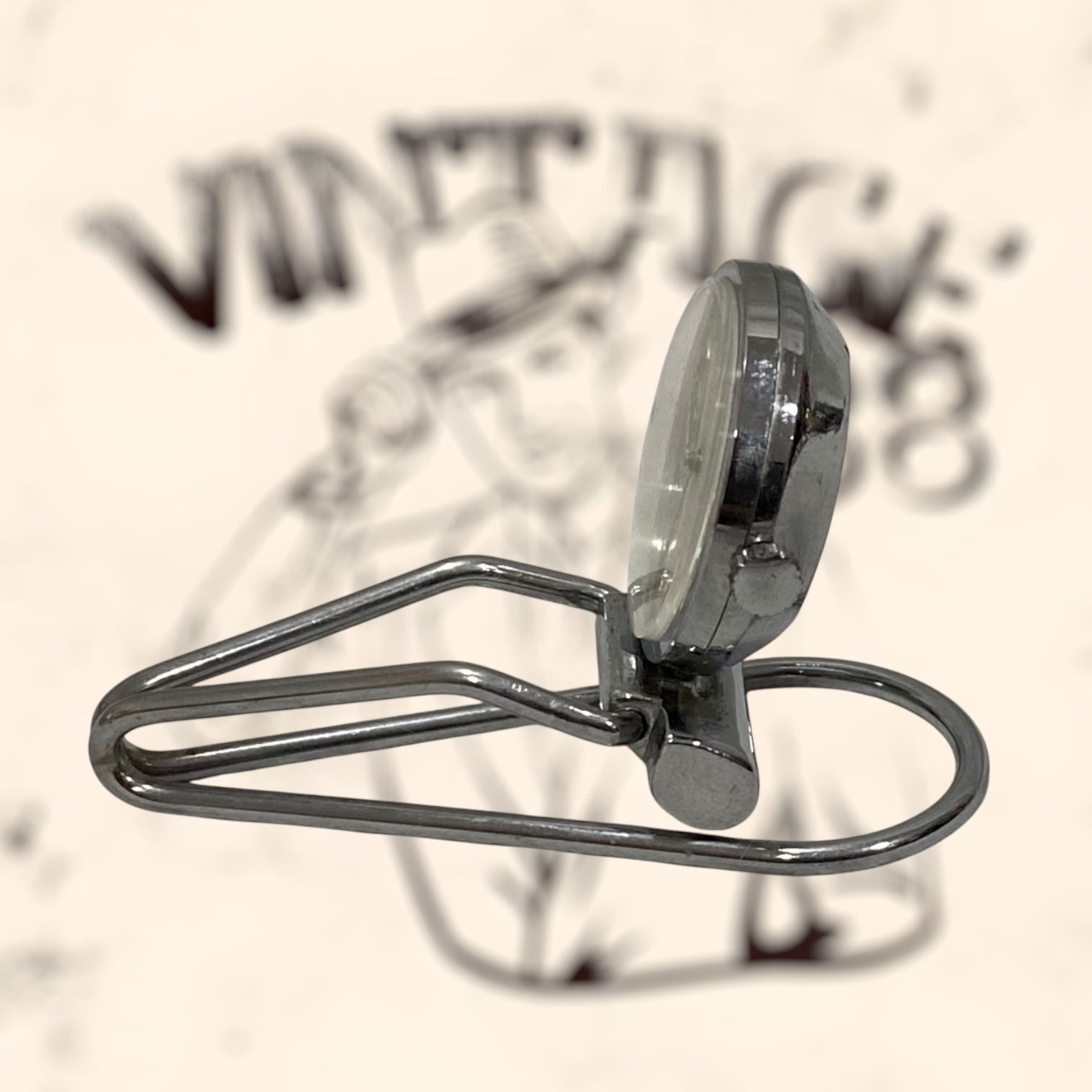 Reloj de pinza Pegaso de cuerda vintage