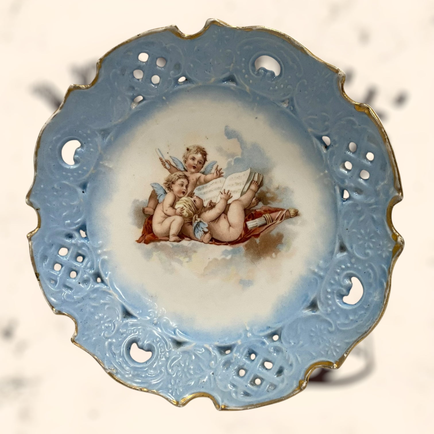 Plato de porcelana Austriaca antiguo S. XIX