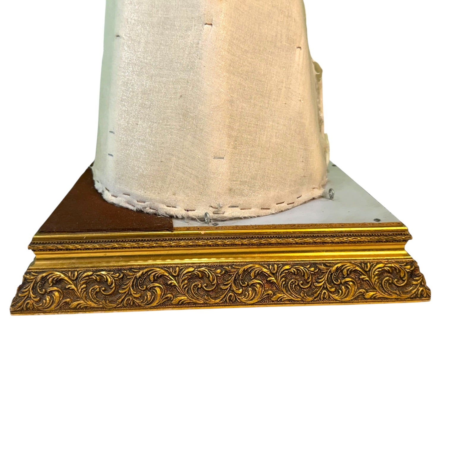 Virgen de vestir policromada de E. G. Francés de gran tamaño