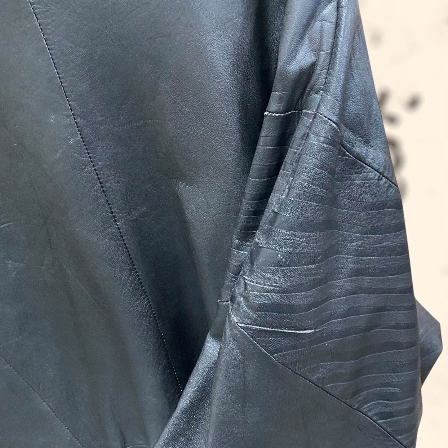 Chaqueta Yves Saint Laurent de cuero vintage