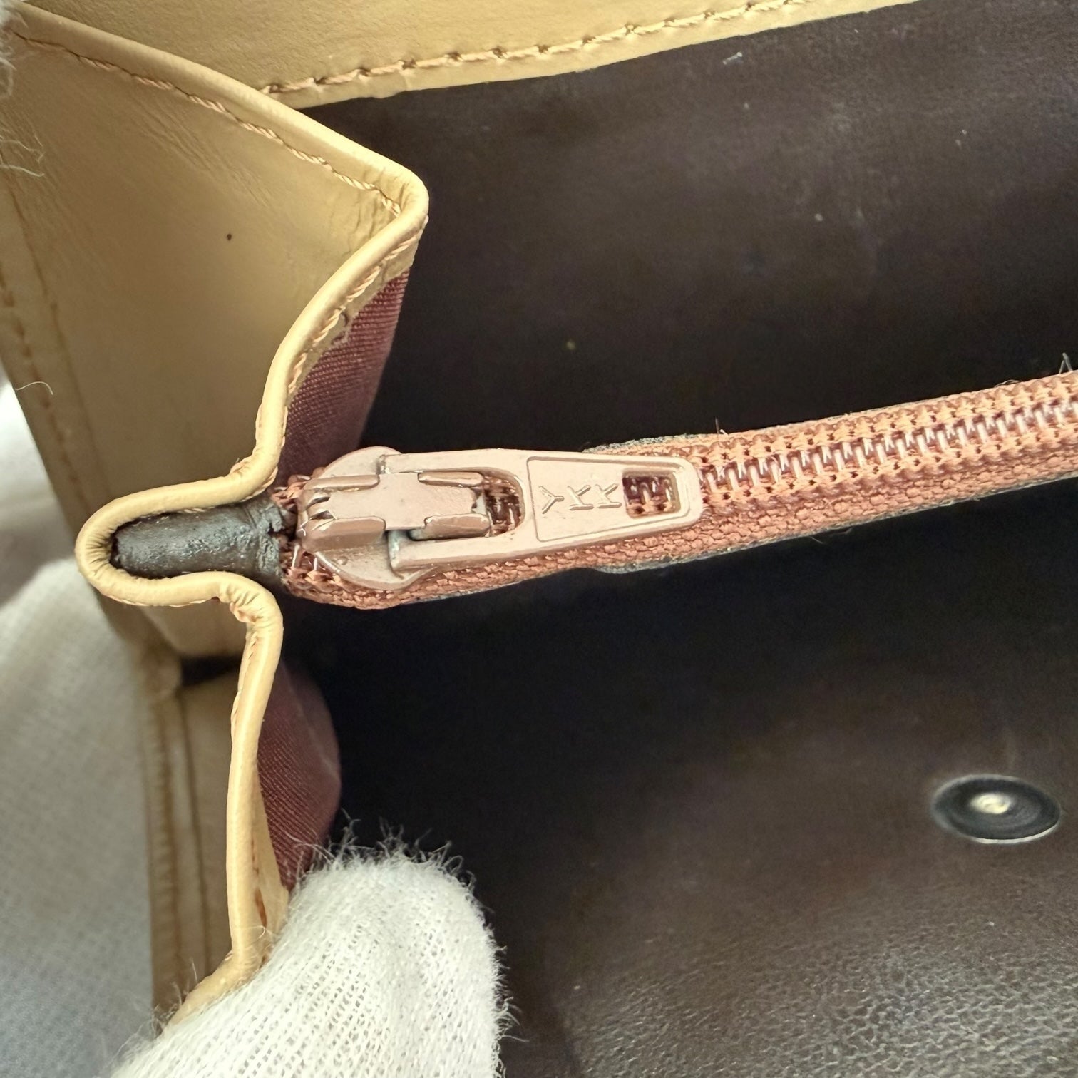 Cartera Balenciaga de piel vintage