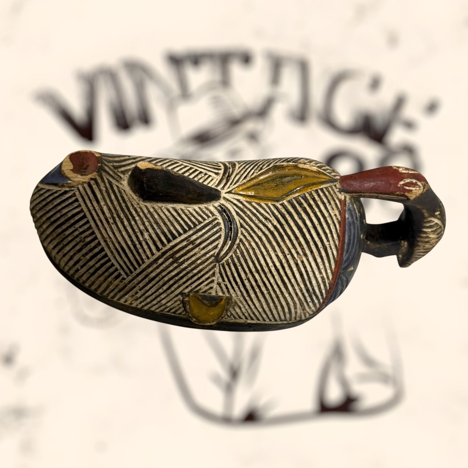 Máscara tribal Kifwebe Africana vintage