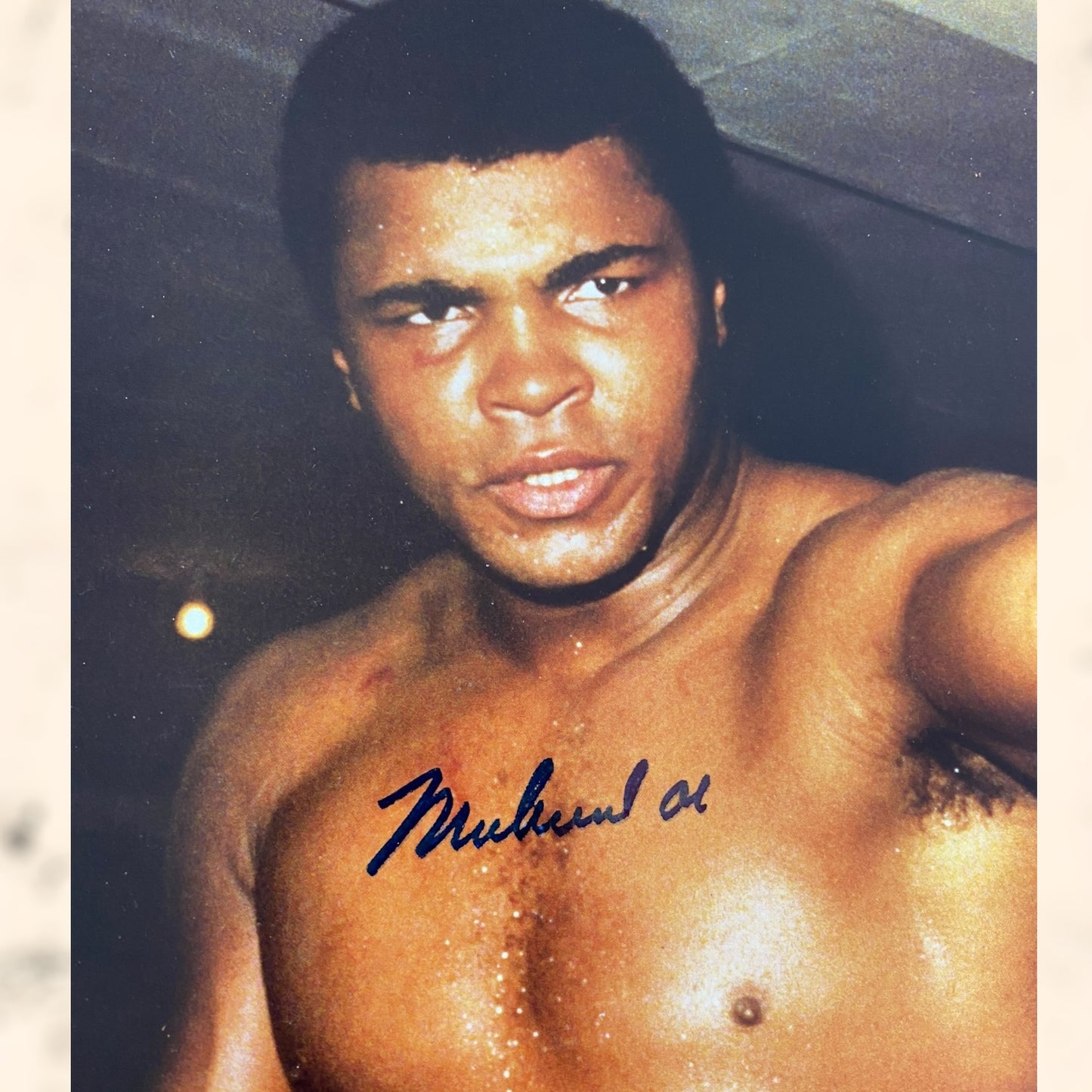 Fotografía de Muhammad Ali firmada con certificado de autenticidad