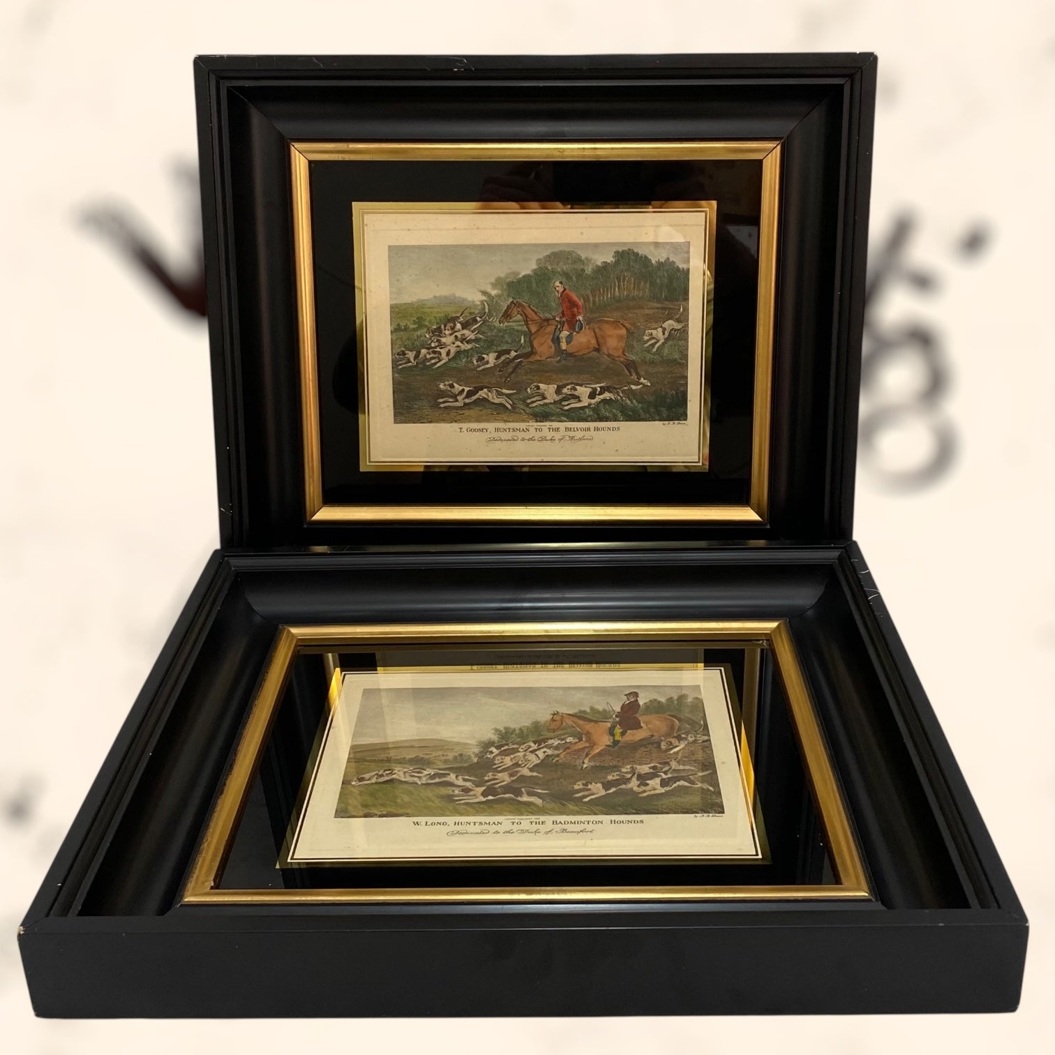 Pareja de grabados coloreados de Richard Barrett Davis antiguos