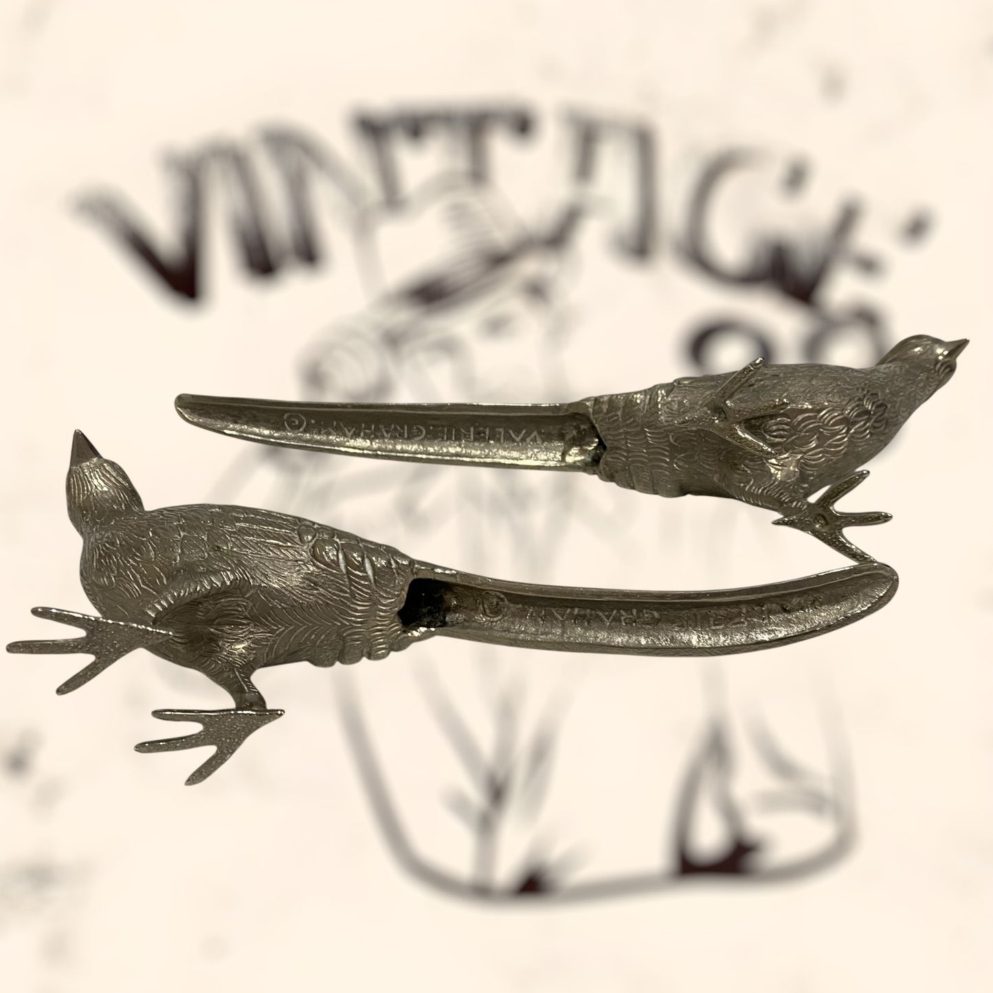 Pareja de Faisanes Valerie Graham de bronce plateado vintage