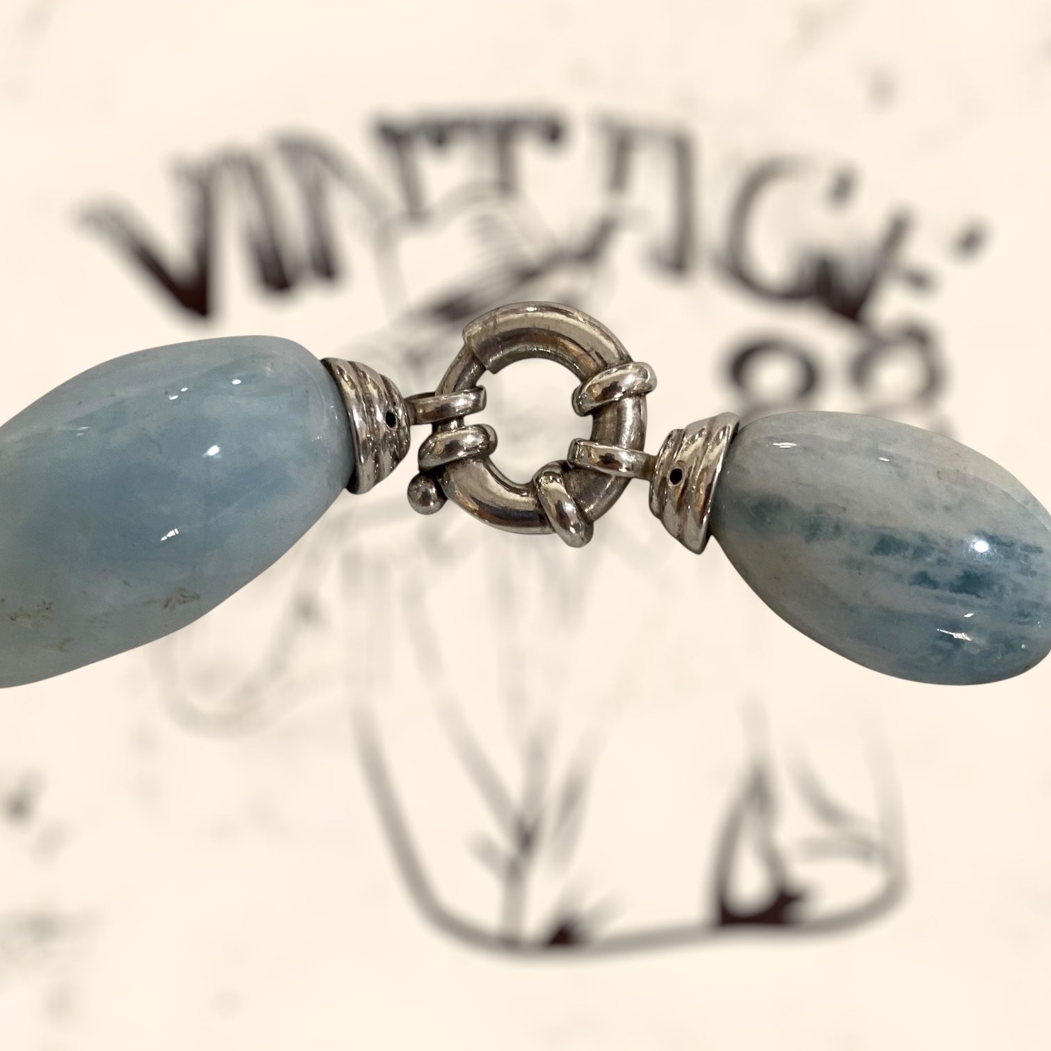 Collar de aguamarina con cierre de plata vintage