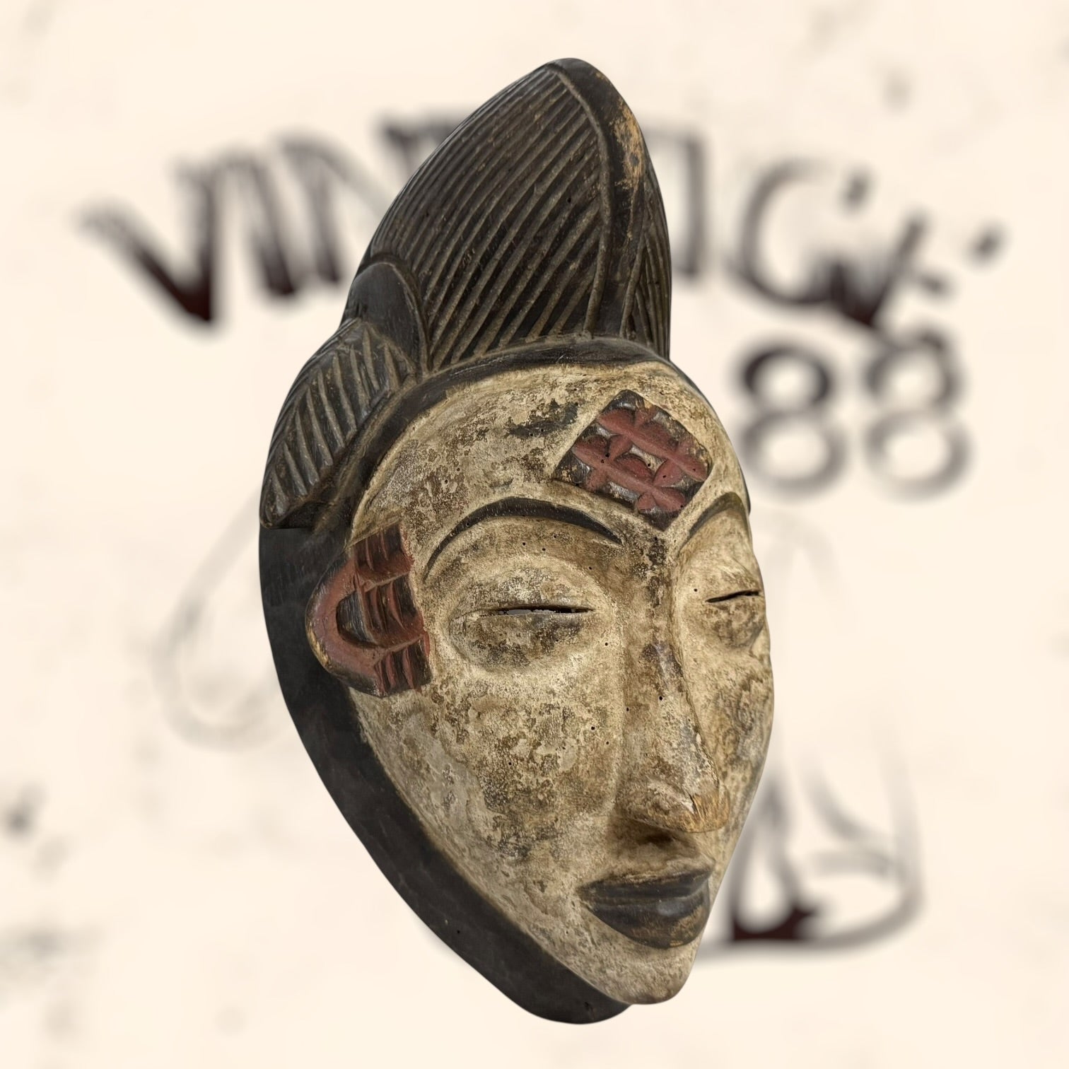 Máscara tribal Puru vintage