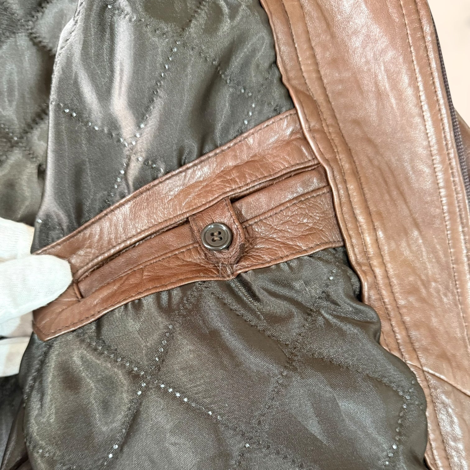 Chaqueta Gino Montanaro de cuero vintage