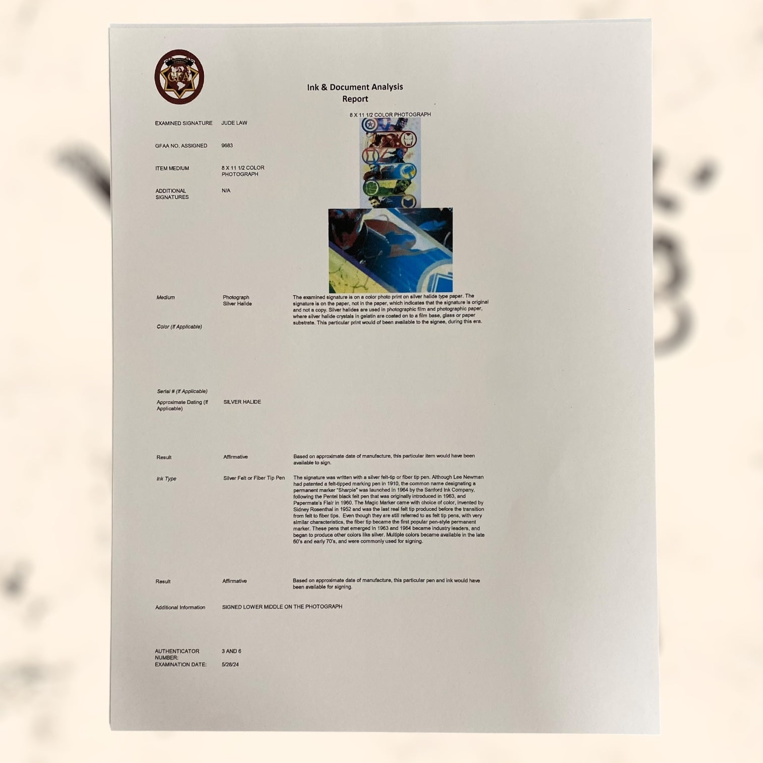 Impresión fotográfica de la película de Los Vengadores firmada por Jude Law con certificado de autenticidad
