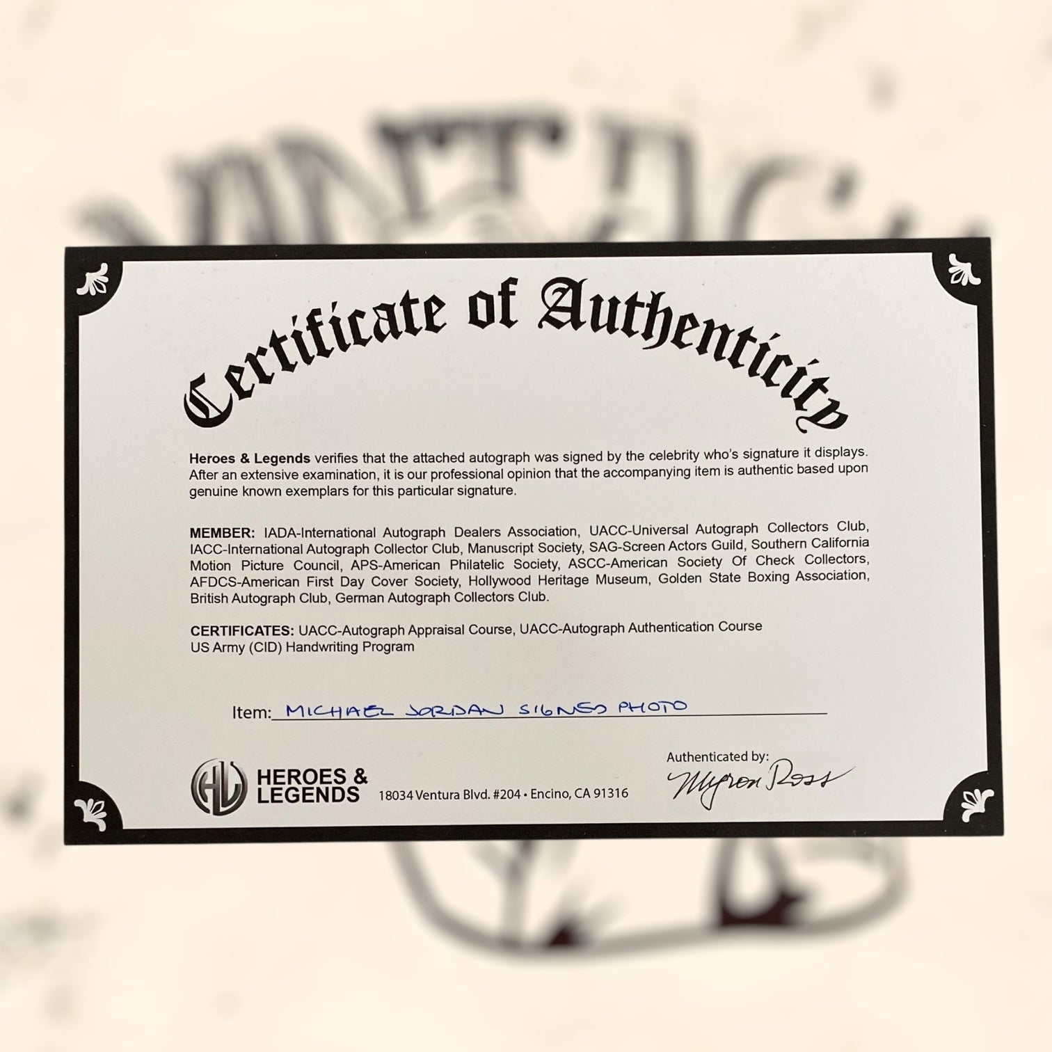 Fotografía firmada de Michael Jordan con certificado de autenticidad