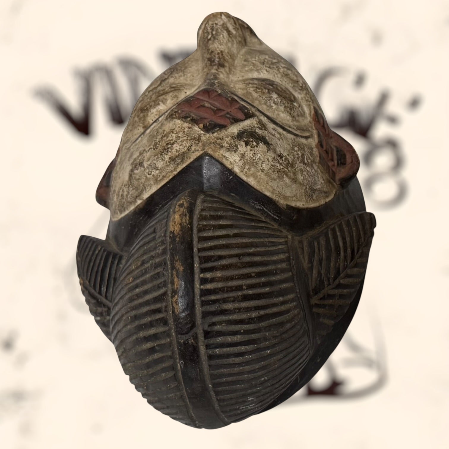 Máscara tribal Puru vintage