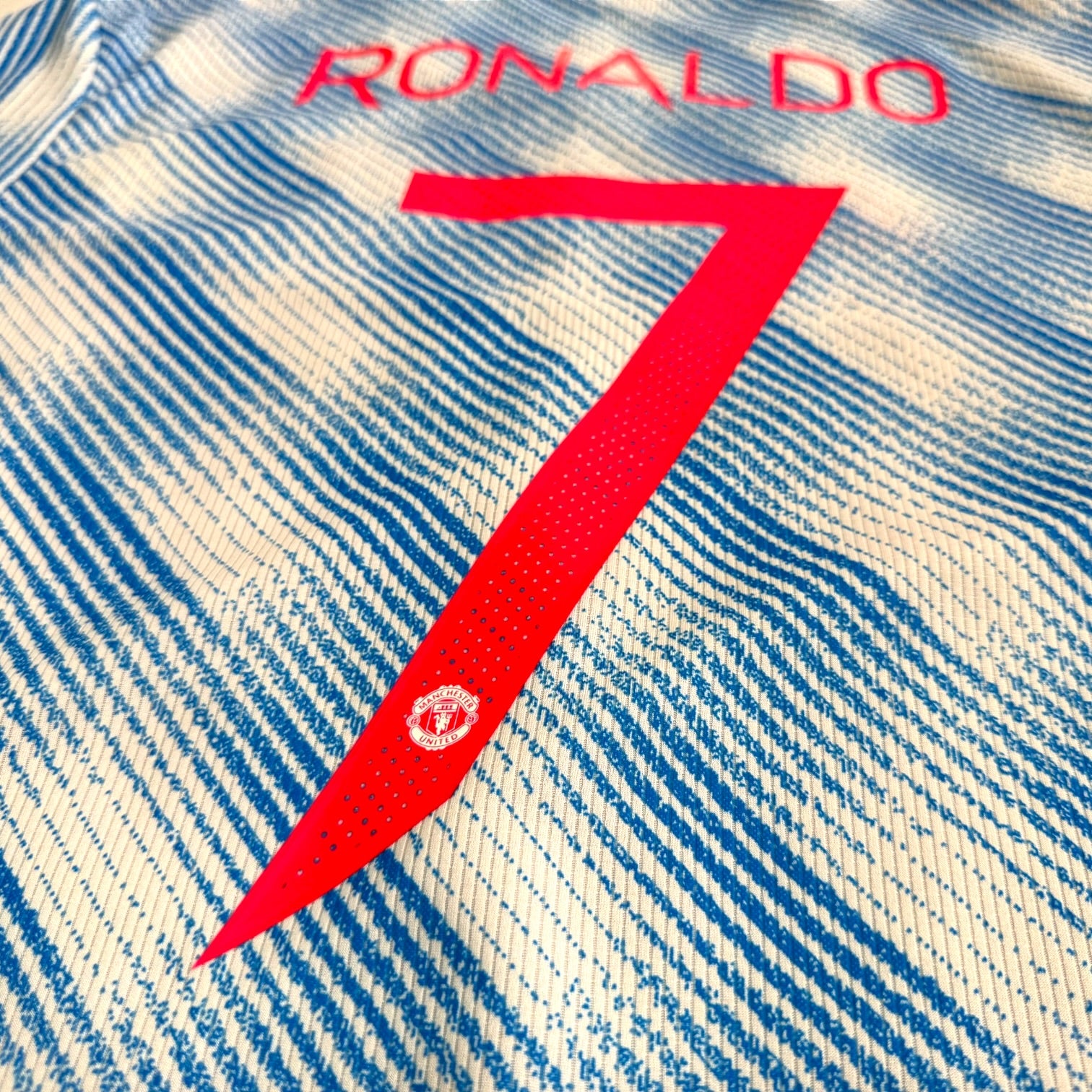 Camiseta de Cristiano Ronaldo del Manchester United temporada 21/22