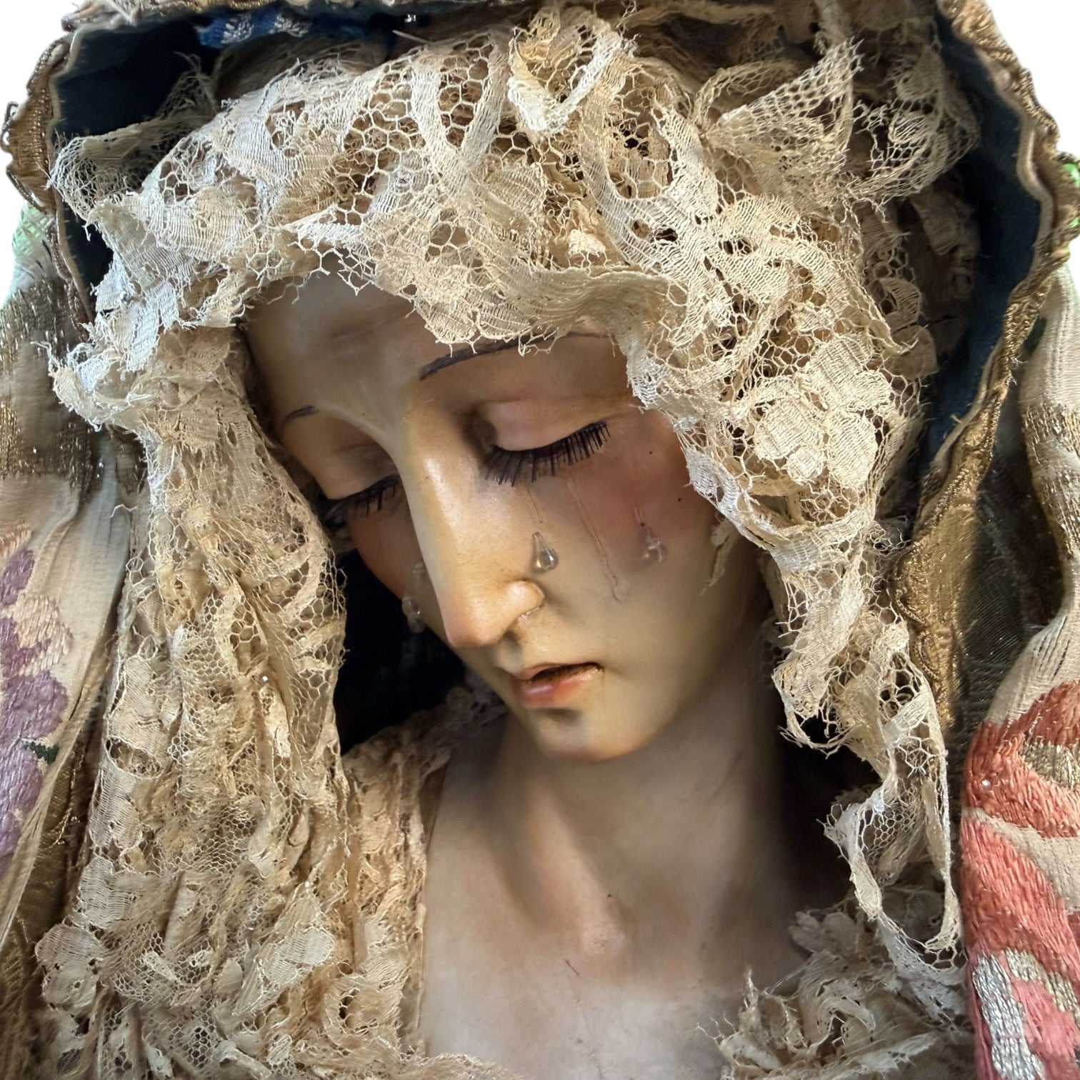 Virgen de vestir policromada antigua