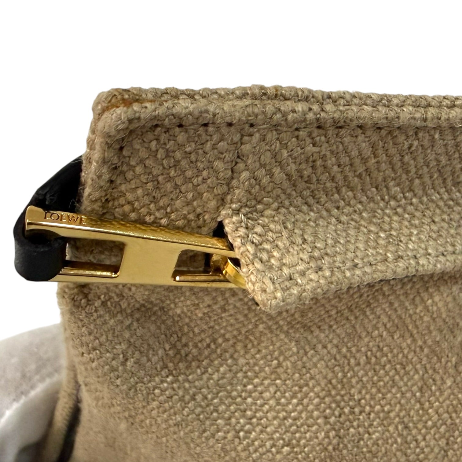 Bolso Loewe T - Pouch original