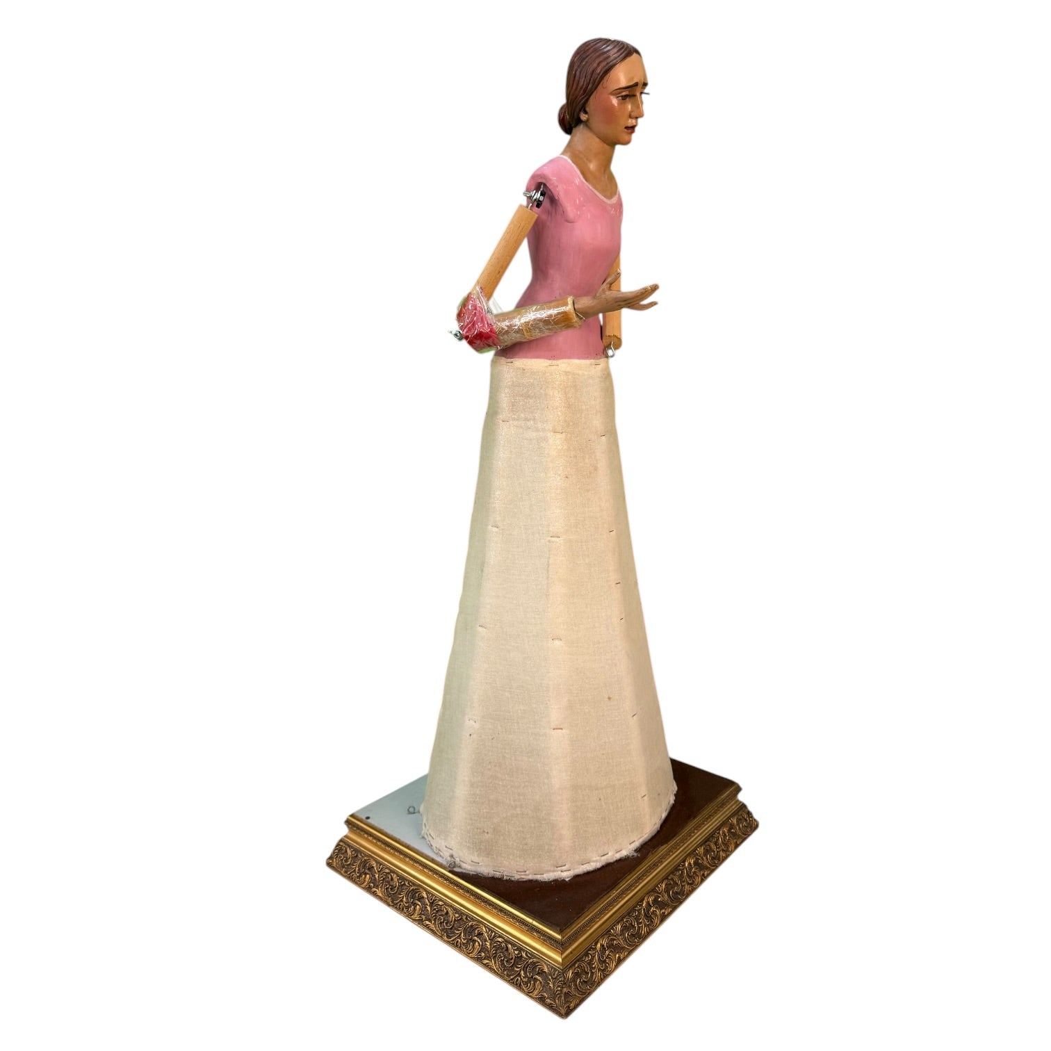 Virgen de vestir policromada de E. G. Francés de gran tamaño